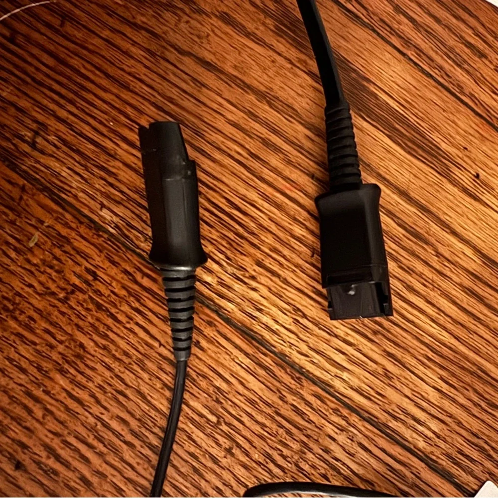 Plantronics EncorePro Digital Lightweight Convertible Headset + Adapter
